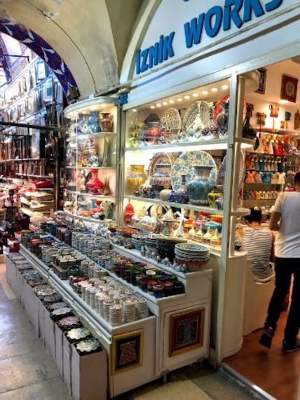 Explore the Grand Bazaar-1